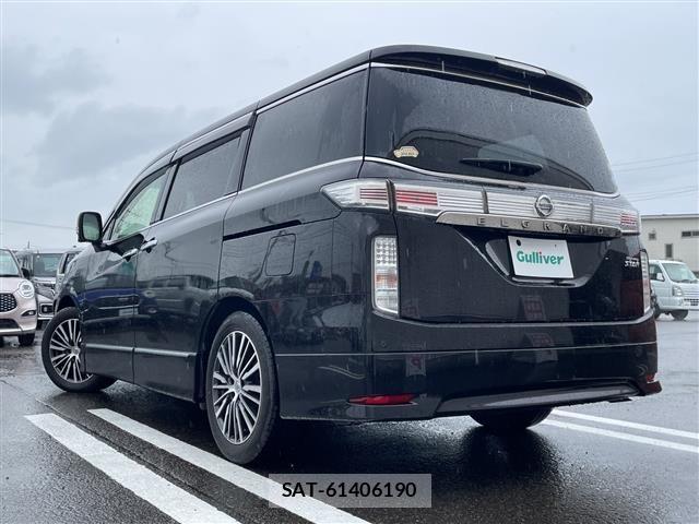 Nissan ELGRAND 2014 8709703-13
