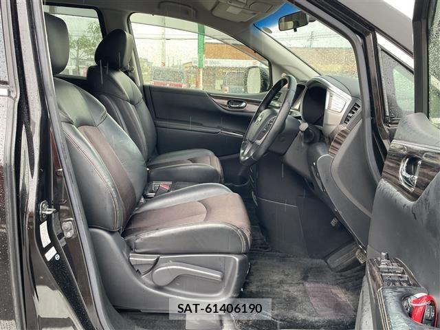 Nissan ELGRAND 2014 8709703-22