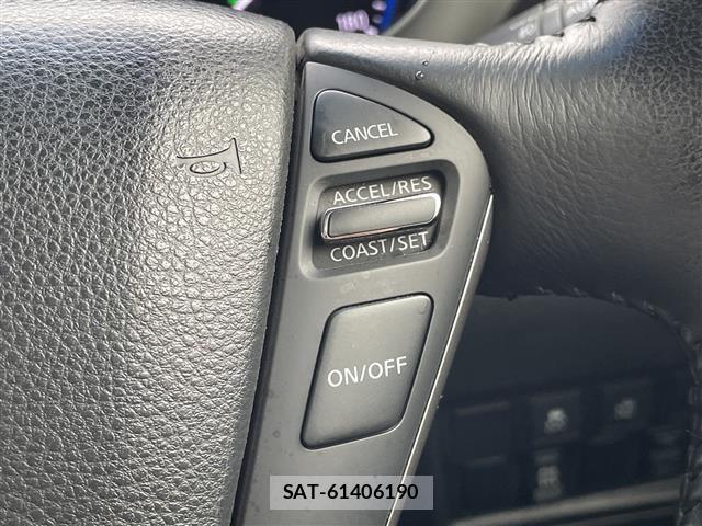 Nissan ELGRAND 2014 8709703-3