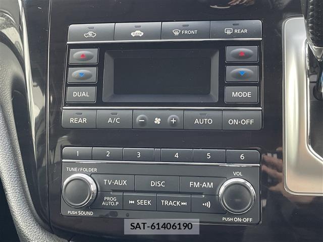 Nissan ELGRAND 2014 8709703-5