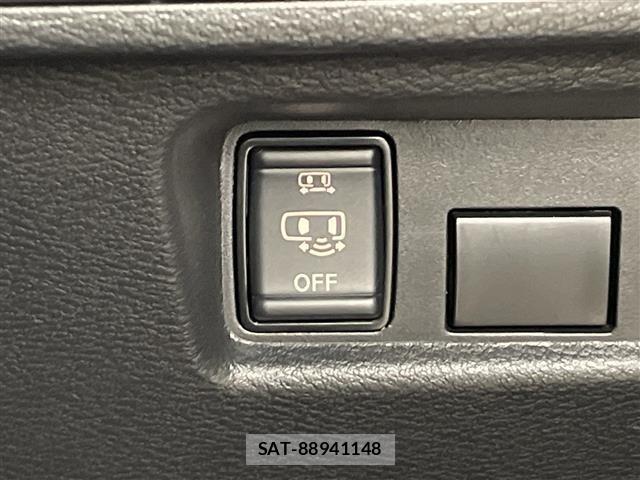 Nissan ROOX 2023 8723987-2