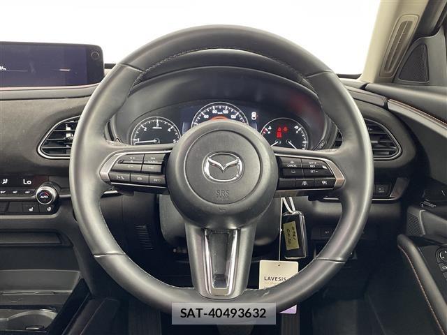 Mazda CX-30 2023 8930725-3