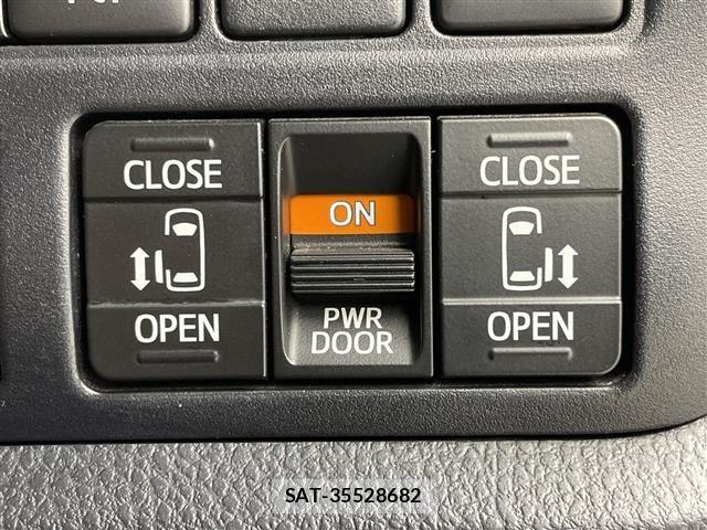 Toyota ESQUIRE 2020 8716776-1