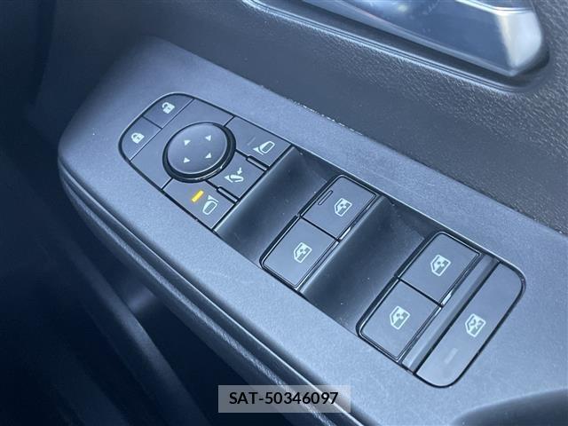 Nissan SERENA 2024 8928322-11