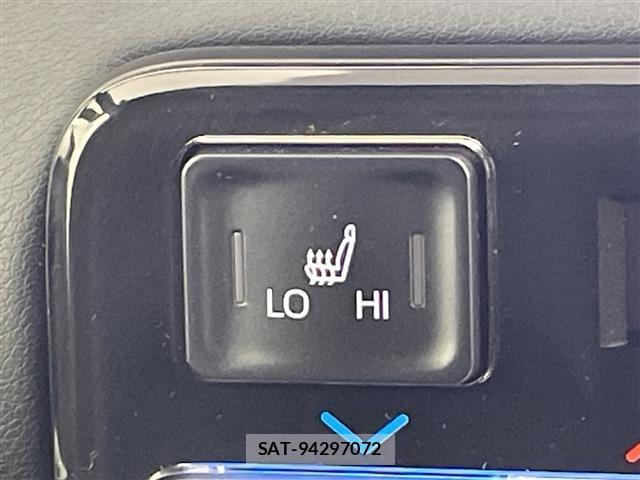 Toyota NOAH 2023 8706419-20