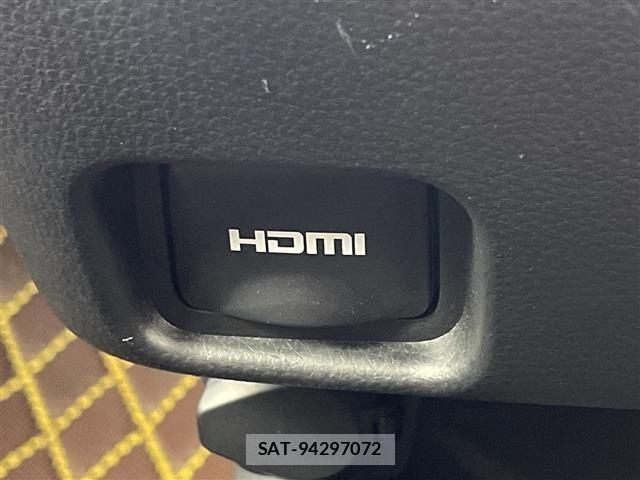 Toyota NOAH 2023 8706419-22