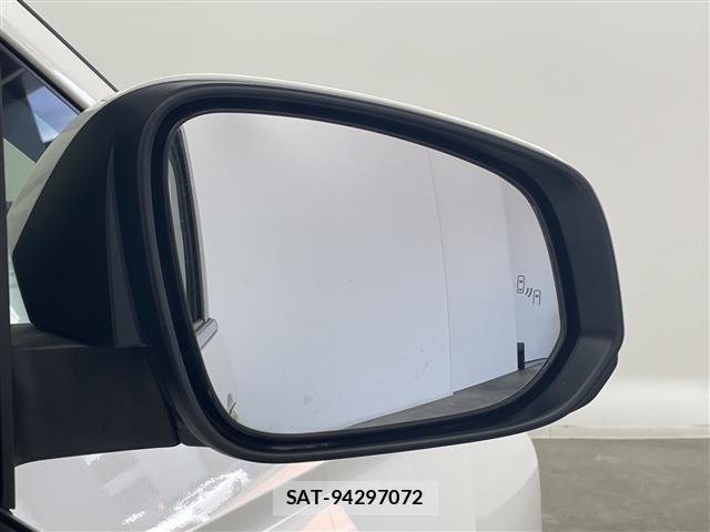 Toyota NOAH 2023 8706419-5