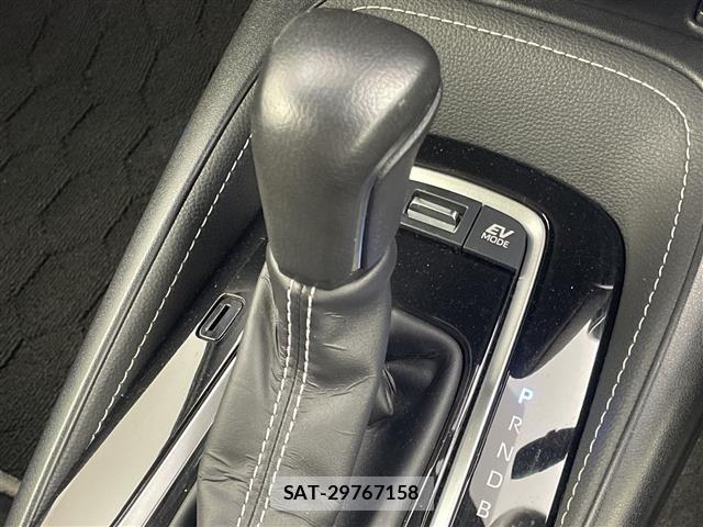 Toyota COROLLA 2024 8716818-19