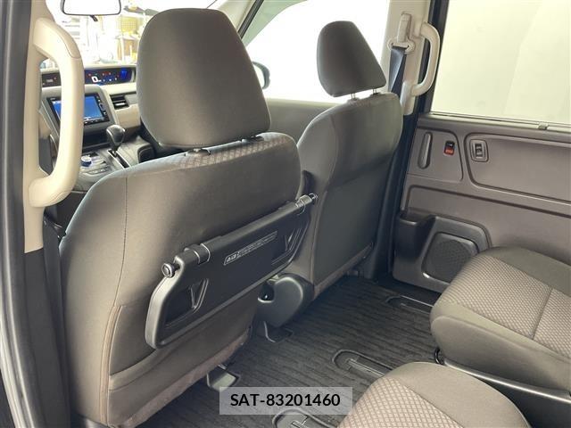 Honda FREED 2021 8716421-11