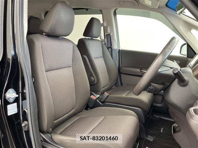 Honda FREED 2021 8716421-3