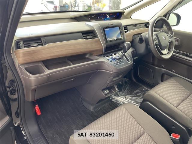 Honda FREED 2021 8716421-9