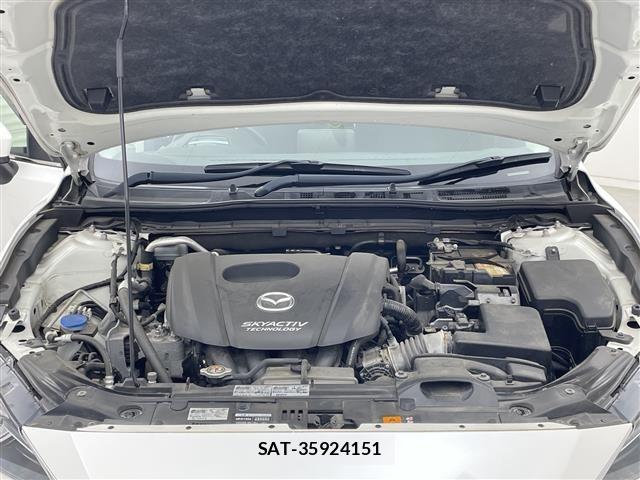 Mazda AXELA 2015 8678424-14