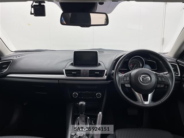Mazda AXELA 2015 8678424-15