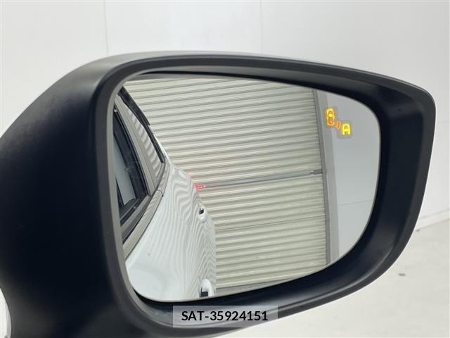 Mazda AXELA 2015 8678424-4