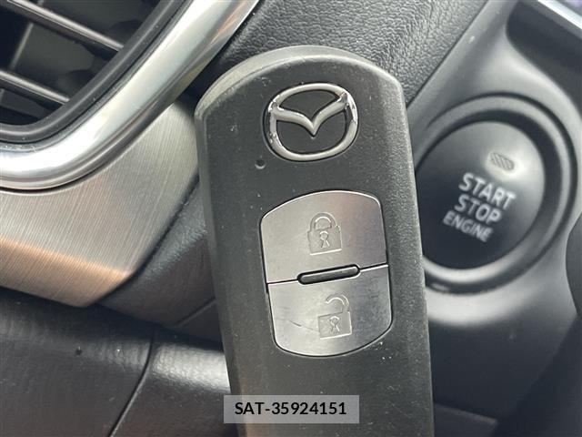 Mazda AXELA 2015 8678424-9