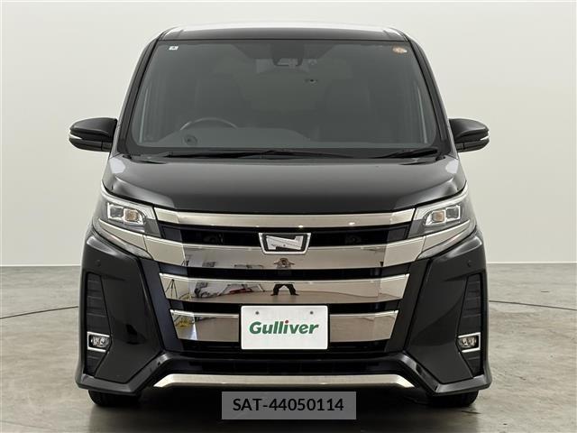 Toyota NOAH 2018 8706420-14