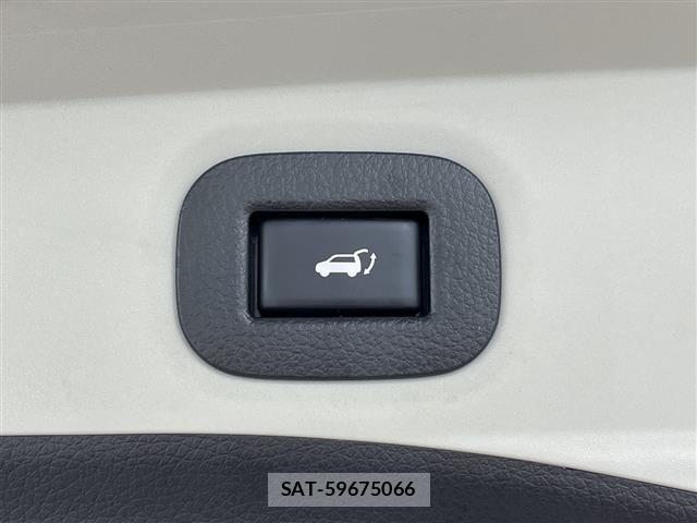 Nissan X-TRAIL 2022 8930028-11