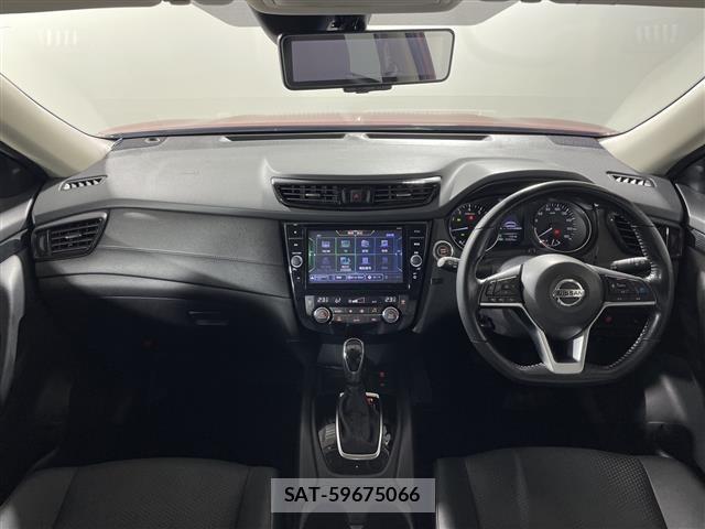 Nissan X-TRAIL 2022 8930028-15