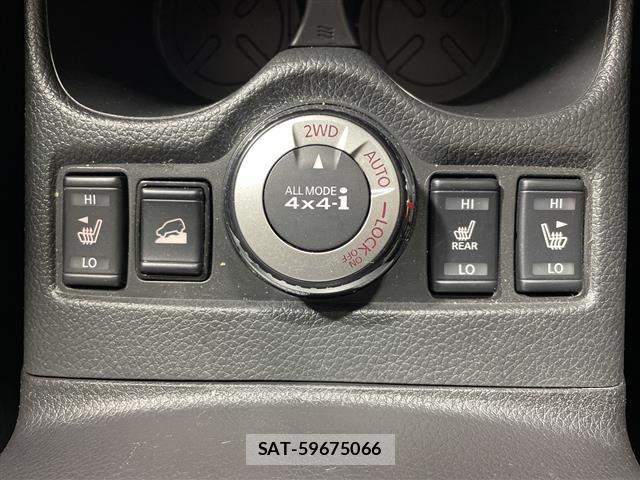 Nissan X-TRAIL 2022 8930028-18