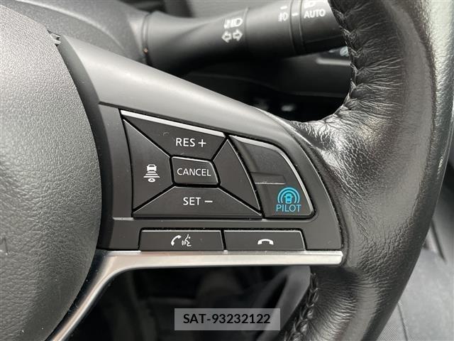 Nissan X-TRAIL 2019 8930030-3