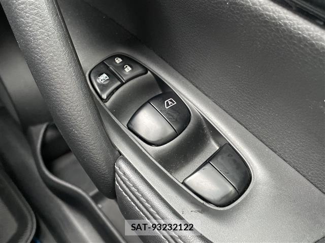 Nissan X-TRAIL 2019 8930030-8