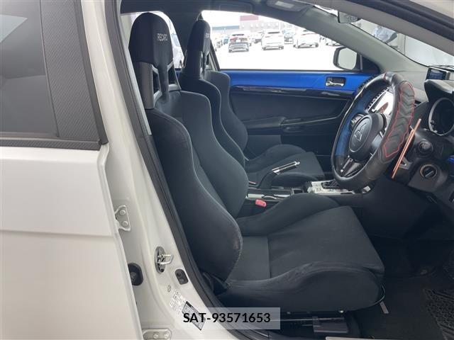 Mitsubishi LANCER 2015 8718680-19