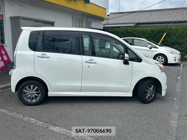 Daihatsu MOVE 2011 8936167-6