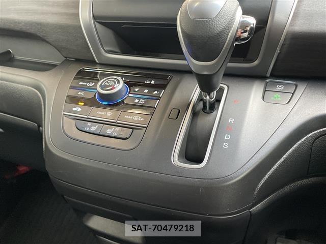 Honda FREED 2018 8952433-3