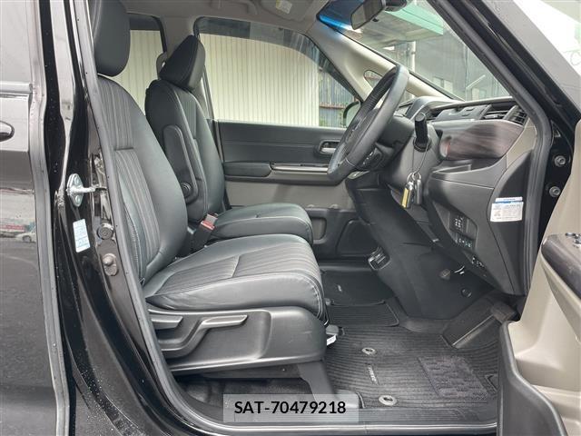 Honda FREED 2018 8952433-5