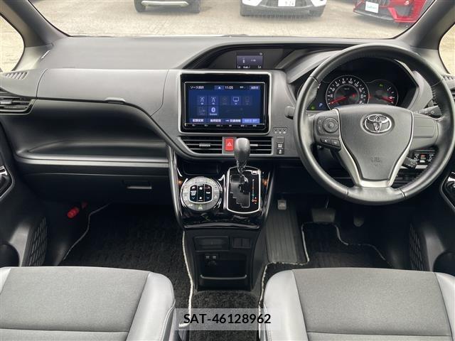 Toyota NOAH 2019 8706421-14