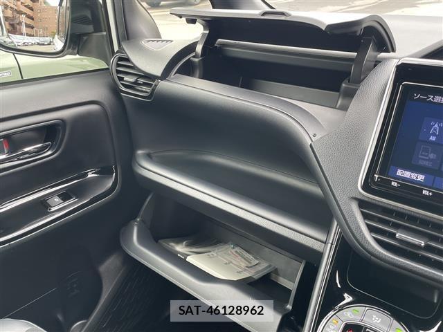 Toyota NOAH 2019 8706421-5