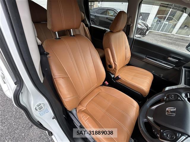 Honda FREED 2018 8952434-2