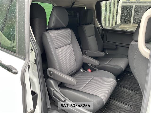 Honda FREED 2022 8716423-6