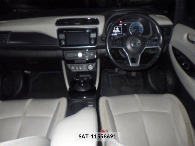 Nissan LEAF 2018 8675791-3