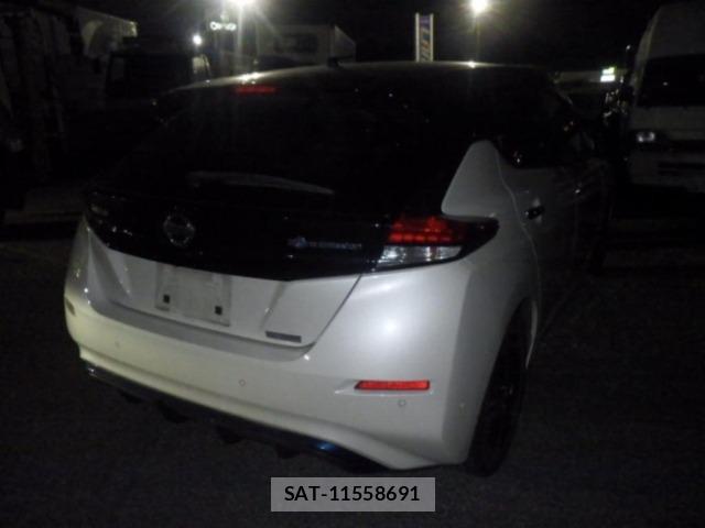 Nissan LEAF 2018 8675791-5