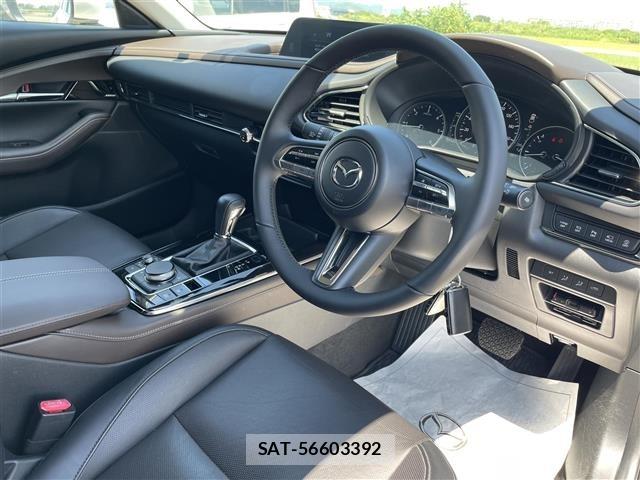 Mazda CX-30 2023 8748248-18