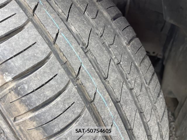Toyota CROWN MAJESTA 2003 8939702-17