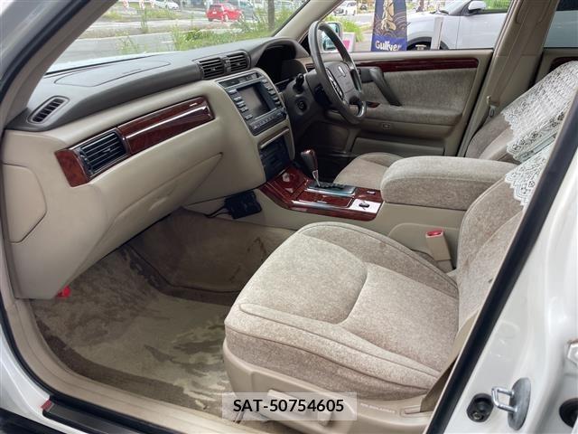 Toyota CROWN MAJESTA 2003 8939702-6