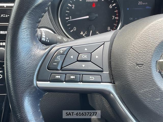Nissan X-TRAIL 2017 8762804-1