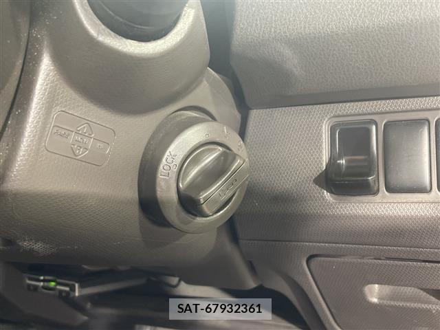 Nissan MARCH 2010 8915482-7