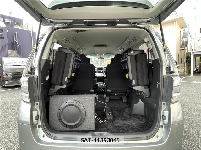 Toyota VELLFIRE 2013 8905543-2