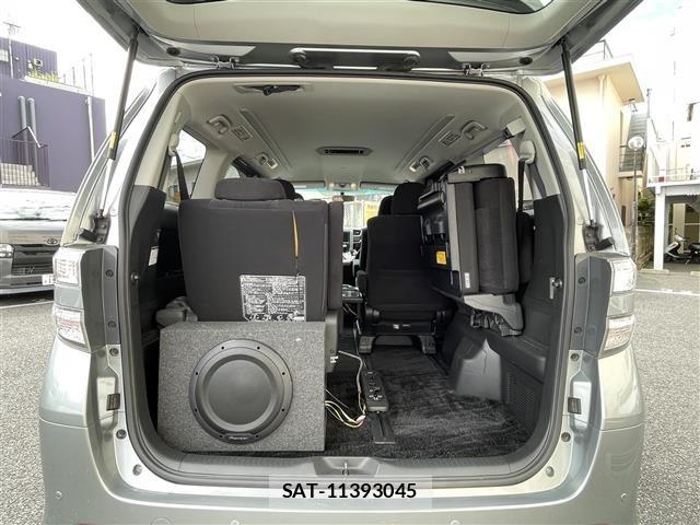 Toyota VELLFIRE 2013 8905543-22