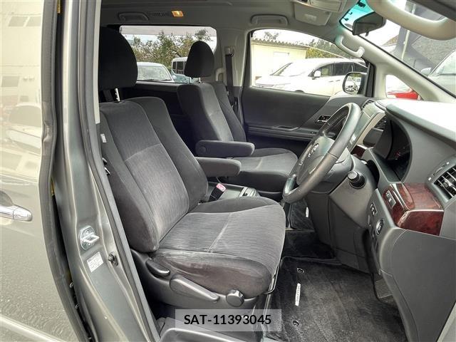 Toyota VELLFIRE 2013 8905543-9