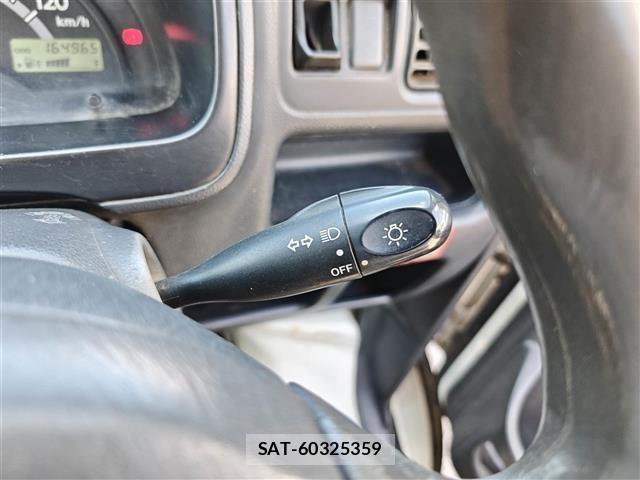 Suzuki CARRY TRUCK 2005 8933771-2