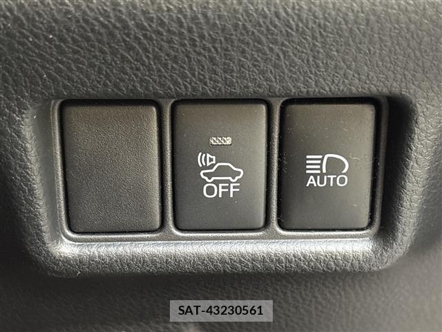 Toyota C-HR 2017 8724240-10