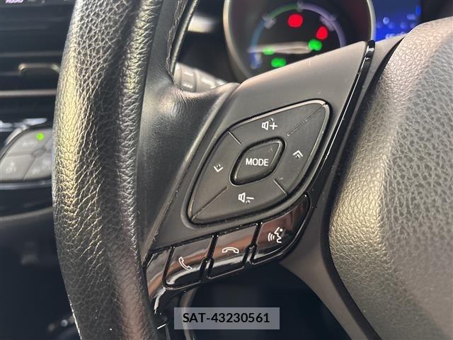 Toyota C-HR 2017 8724240-16