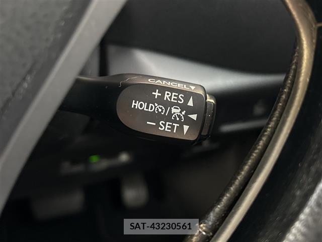 Toyota C-HR 2017 8724240-18