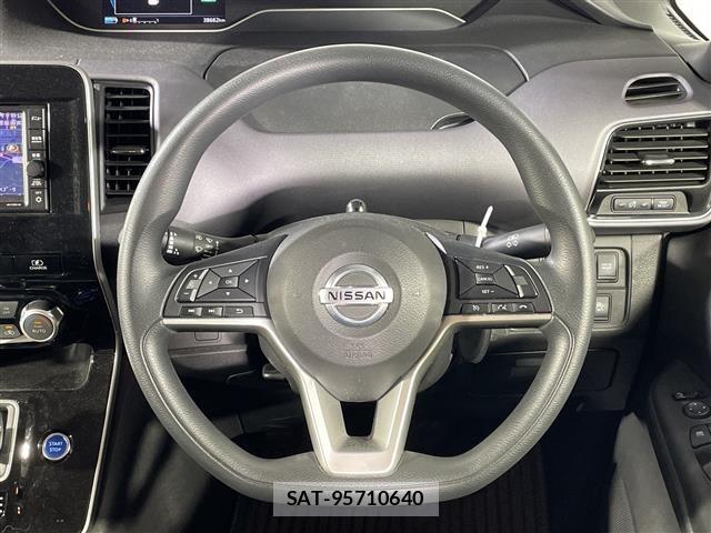 Nissan SERENA 2019 8928351-1