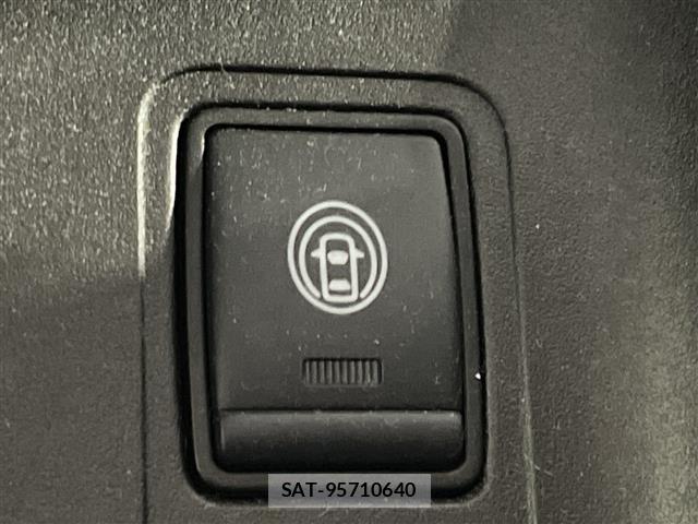 Nissan SERENA 2019 8928351-11