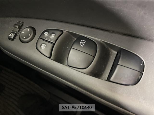 Nissan SERENA 2019 8928351-2